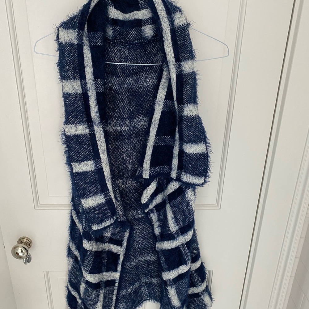 NEVER WORN Navy and white plaid sweater vest